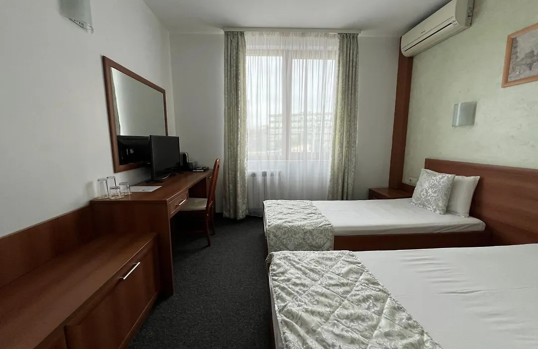 Family Hotel 007 Ivan Dimitrov-Kuklata 15 Str-1